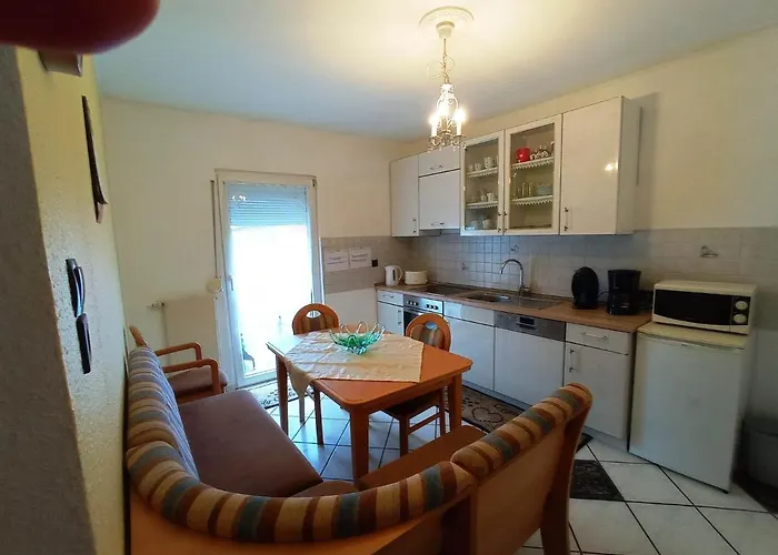 Monteur-, Mit Balkon In Bei Frankfurt Und Aschaffenburg Hanau